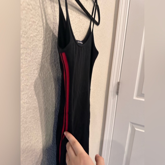 Brandy Melville Black Fitted Dress With Red Stripe On Side - Picture 2 of 5